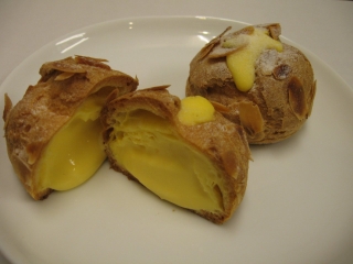 シュークリーム